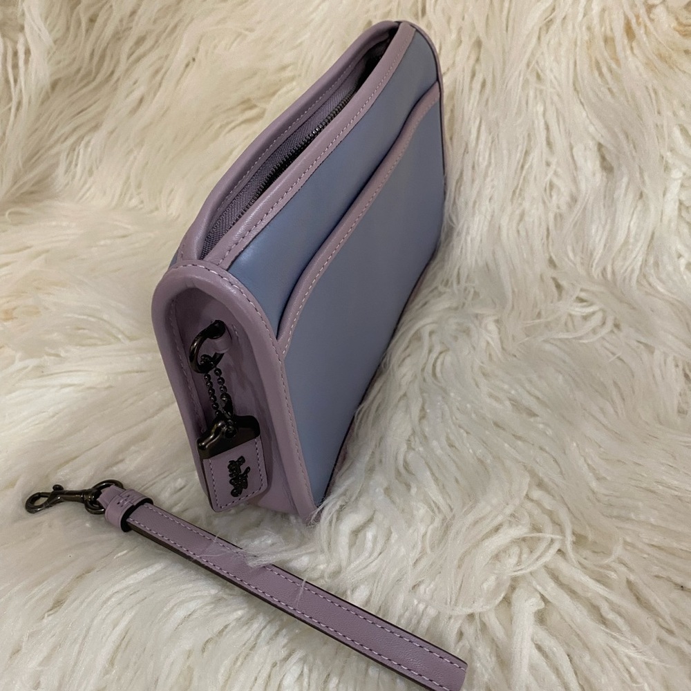 😱😍 new cute coach wristlet